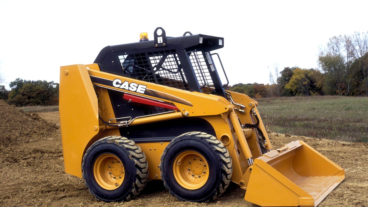 MINICARGADOR-CASE-SR440
