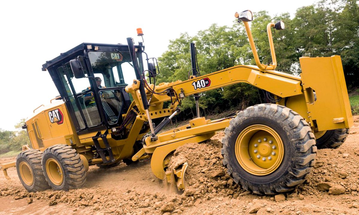MOTONIVELADORA-CATERPILLAR-140-GC